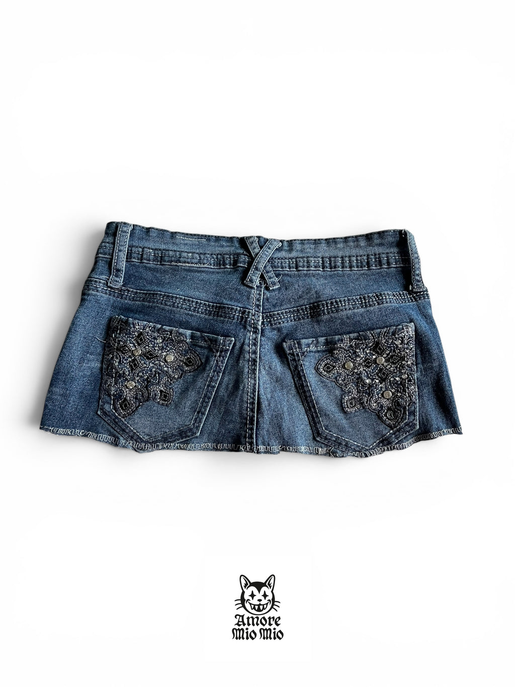 XSS Low-rise embroidered mini skirt