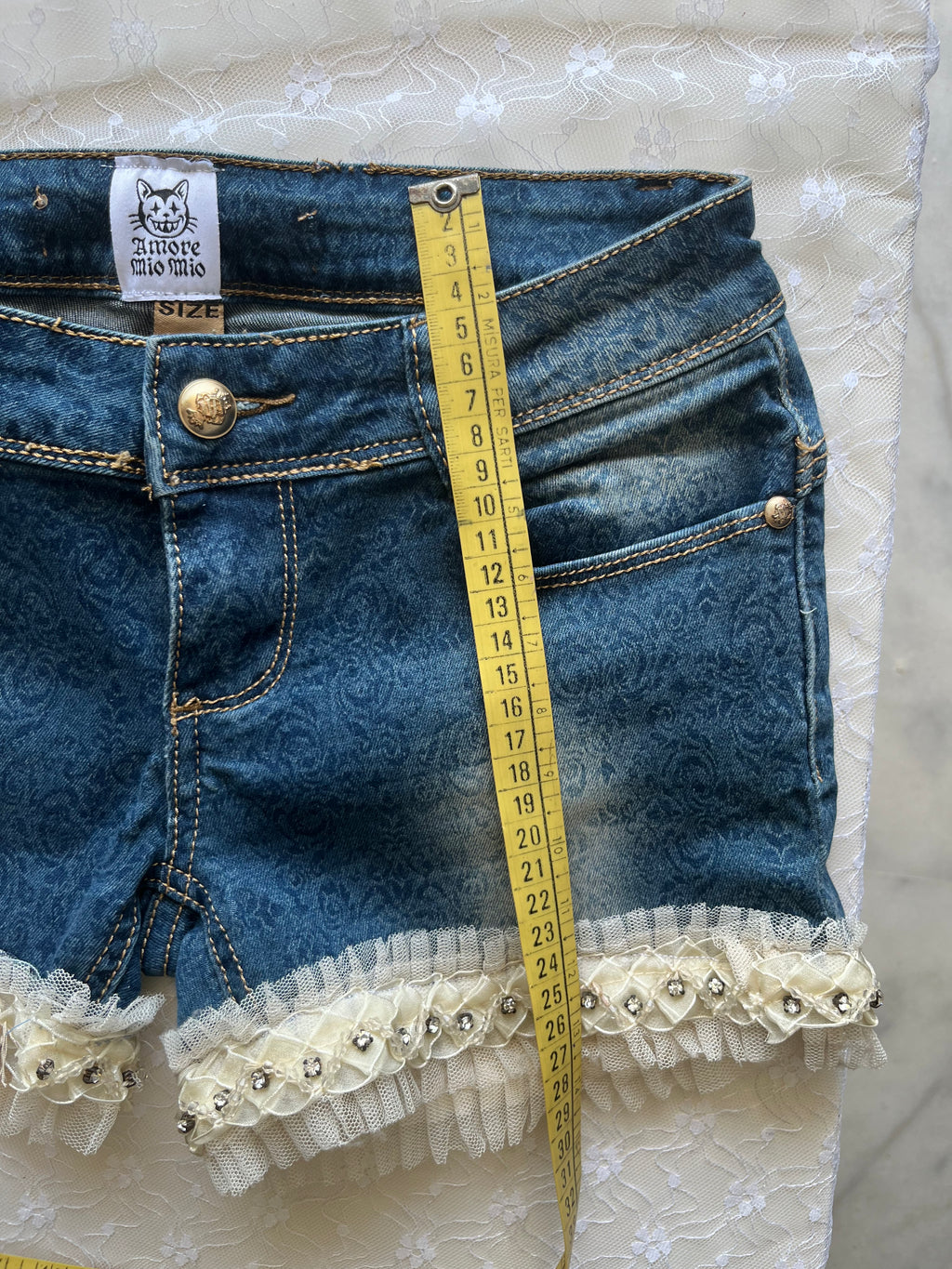 mini shorts encaje