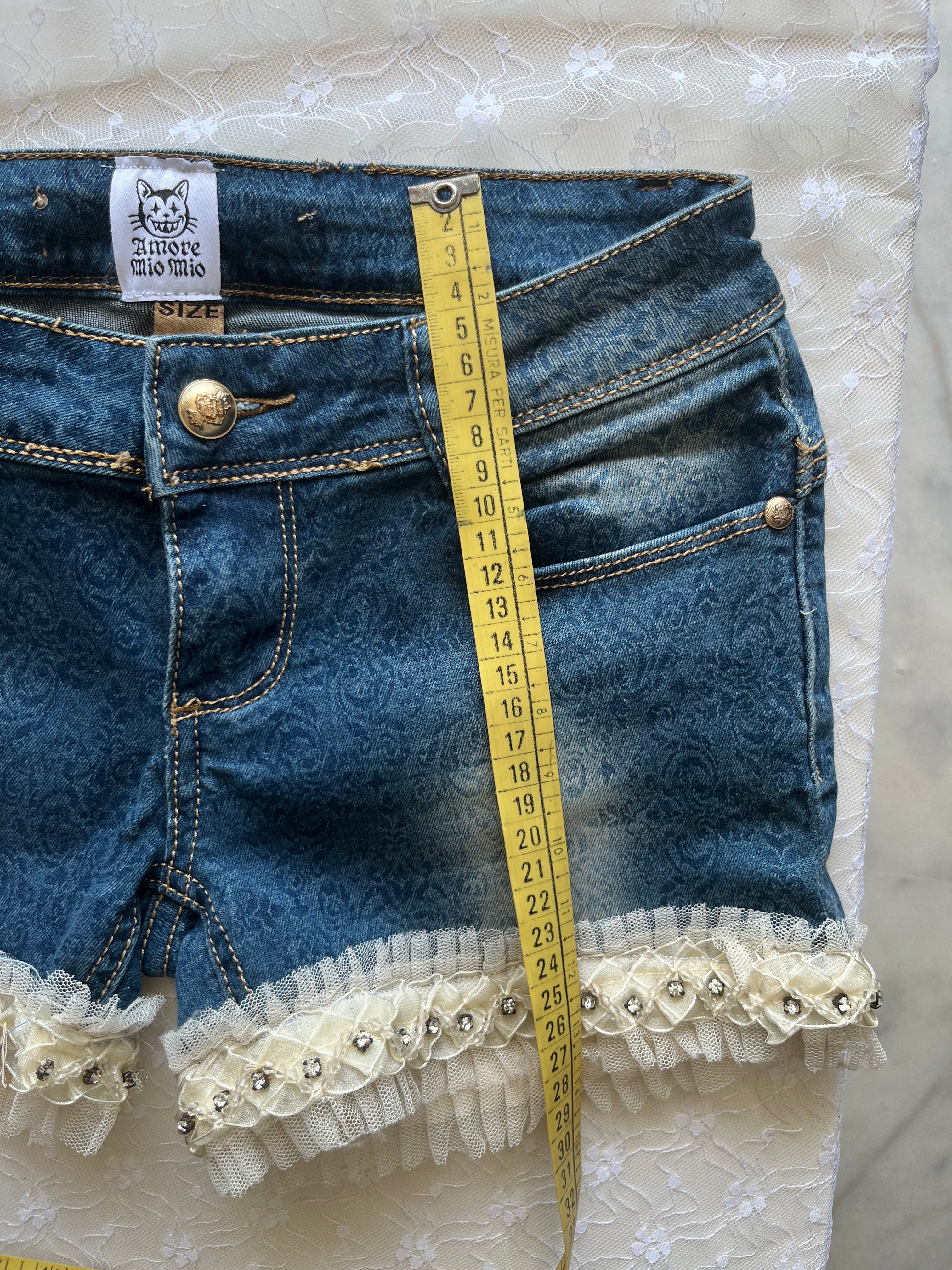 mini shorts encaje