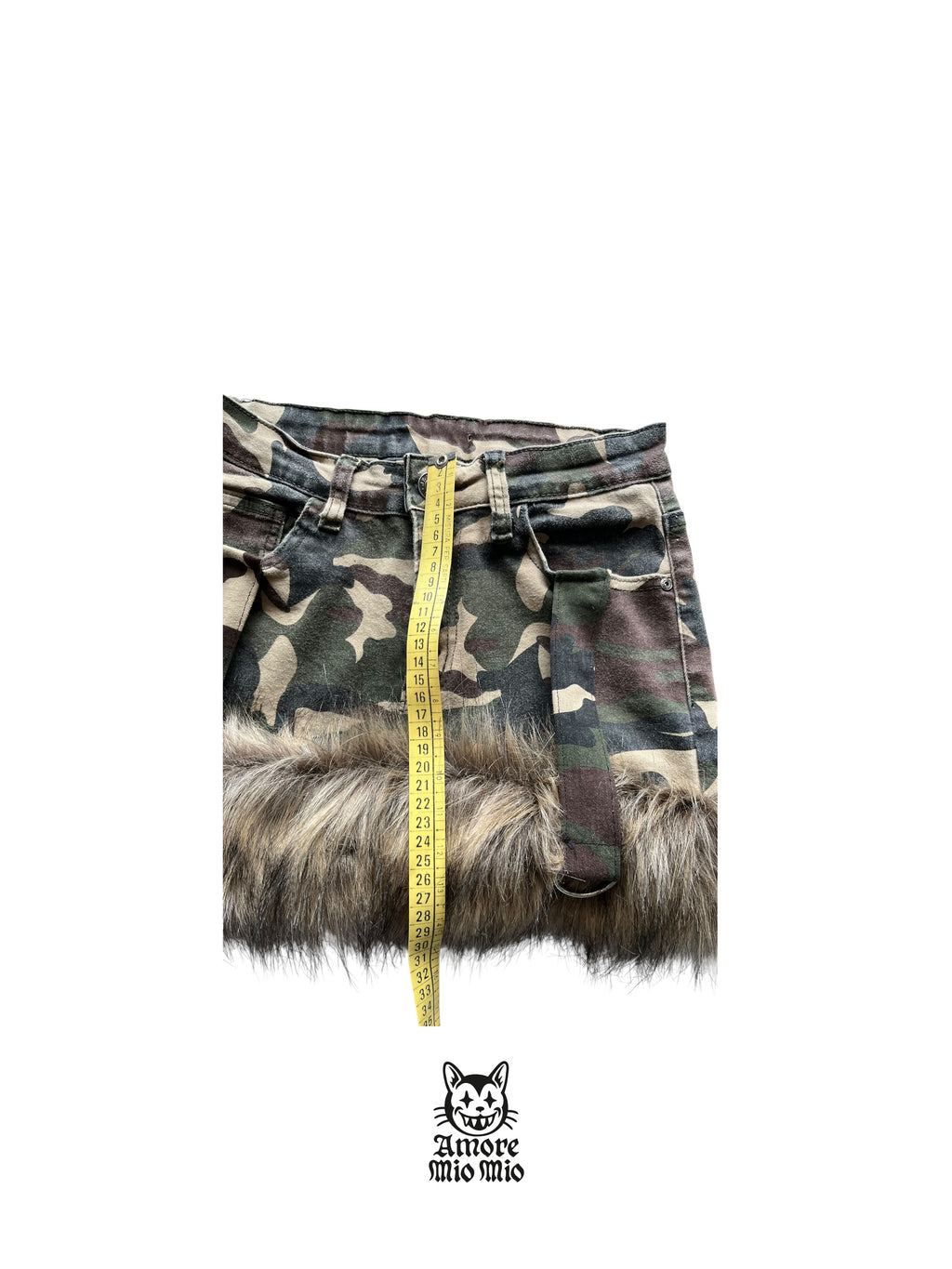 mini falda militar con pelo sintetico