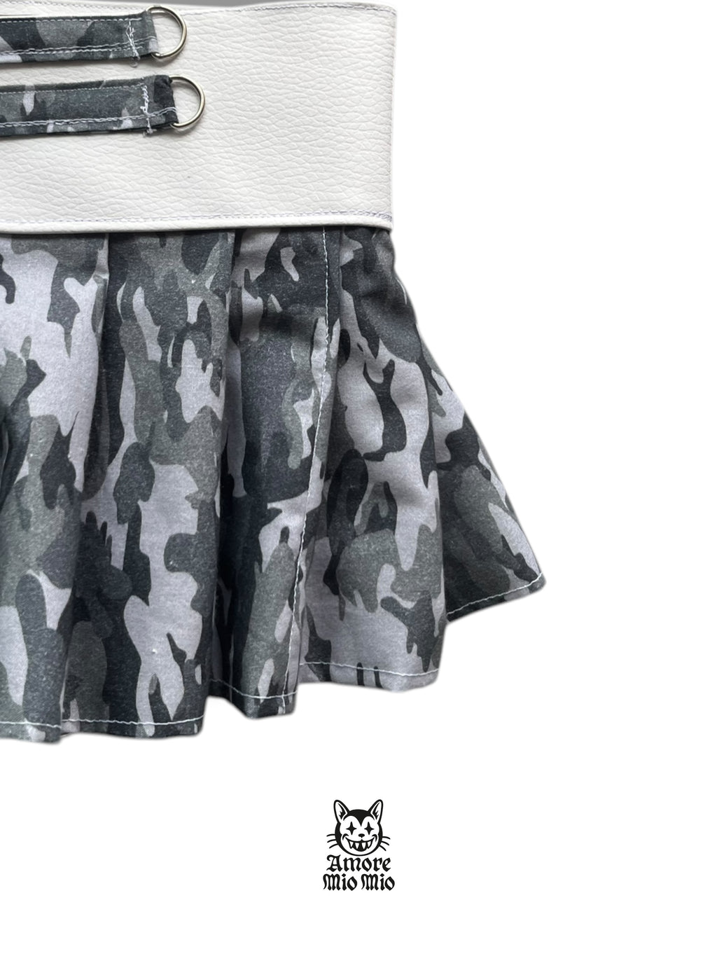 S Mini  falda militar blanca